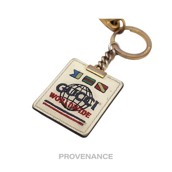 🔴 Gucci Embroidered Worldwide logo Keychain - White Leather - Picture 3 of 6